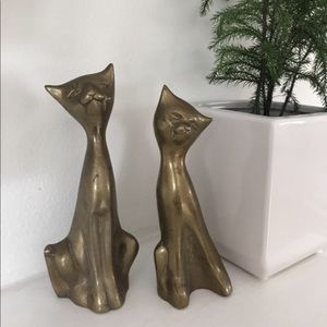 Vintage Brass Cats (2)